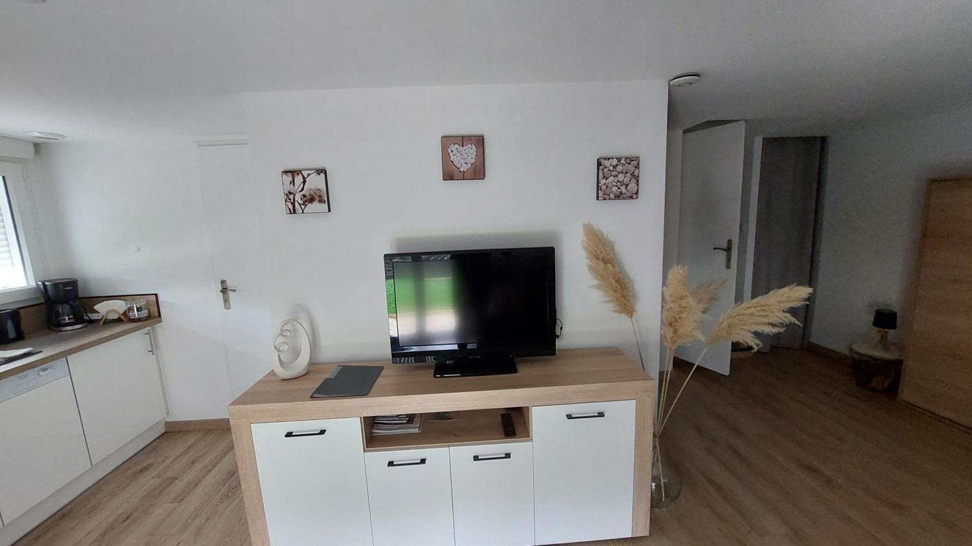 Le Studio Du Doux Tournon-sur-Rhone Buitenkant foto